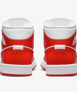 Nike Jordan Air Jordan 1 Mid Sneakers 4